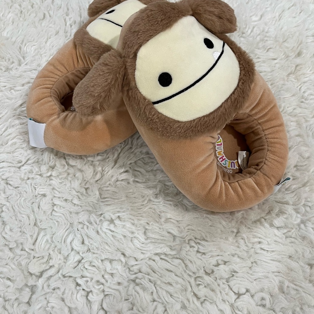 Squishmallows Benny Slippers